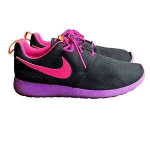Nike Roshe One Shoes Womens Size 7 Black  Purple Running Sneakers Mesh workout